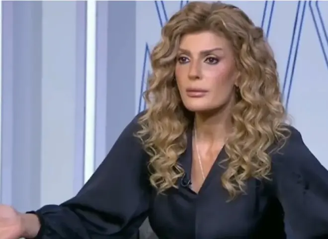 «ليها طله».. فيدرا تدعم منى زكي وترد على منتقدي برومو «الست»