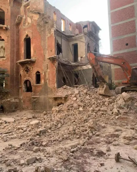 أول تعليق من محافظة الدقهلية على هدم «القصر الأحمر» في المنصورة