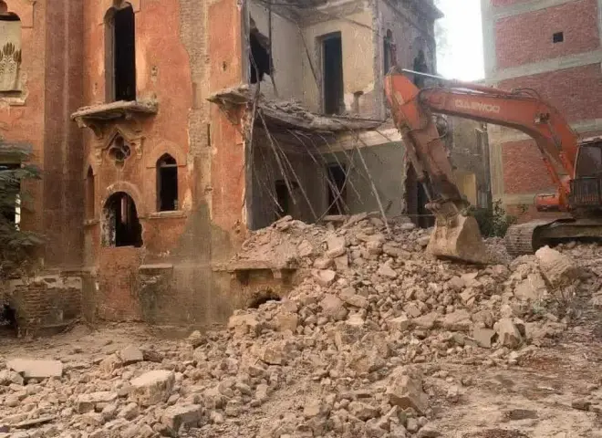 أول تعليق من محافظة الدقهلية على هدم «القصر الأحمر» في المنصورة