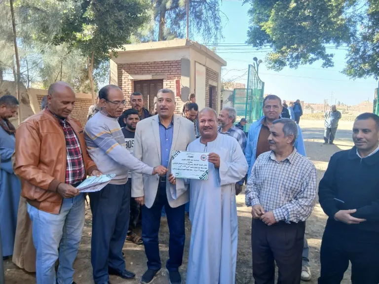 لنشر الميكنة.. الزراعة توزع 400 فراطة ذرة مُعاد تأهيلها كمنح لصغار المزارعين