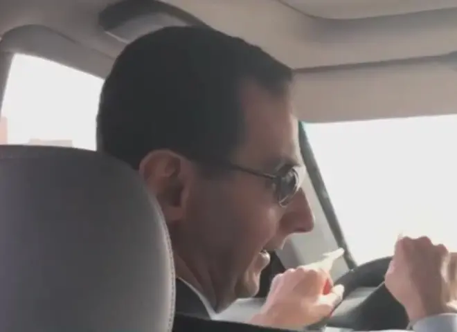 فيديو.. بشار الأسد يسخر من اسم عائلته: يجب تغييره باسم حيوان آخر