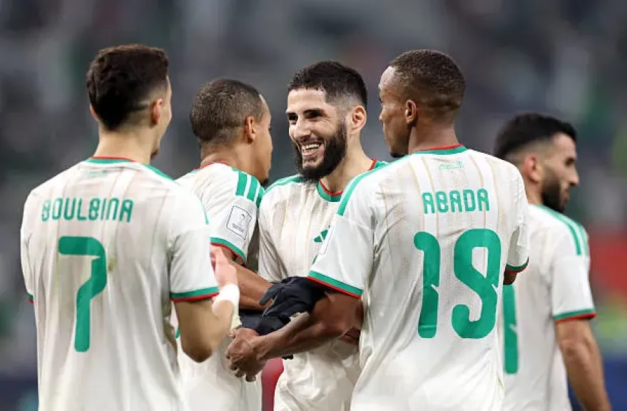 منتخب الجزائر يكتسح البحرين بخماسية في كأس العرب