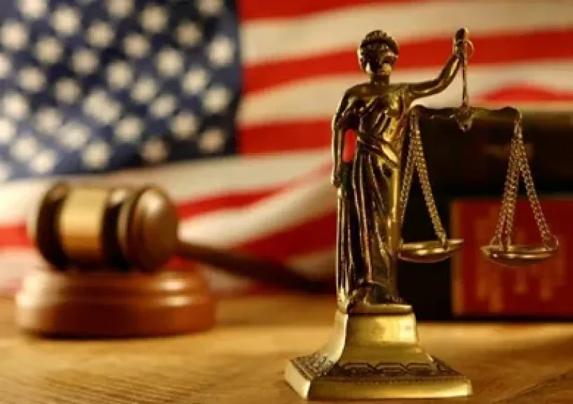 قاضية أمريكية تحكم بإعادة تفعيل قيد الطالبة التركية رميساء أوزتورك