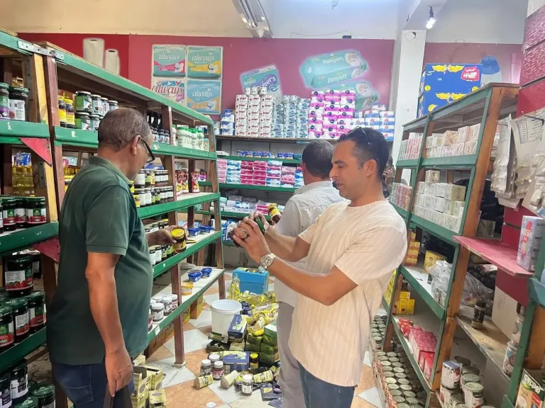 ”العلوم الصحية” تطالب بالاستفادة من خبرات مراقبي الأغذية الممتدة ل 80 عاما