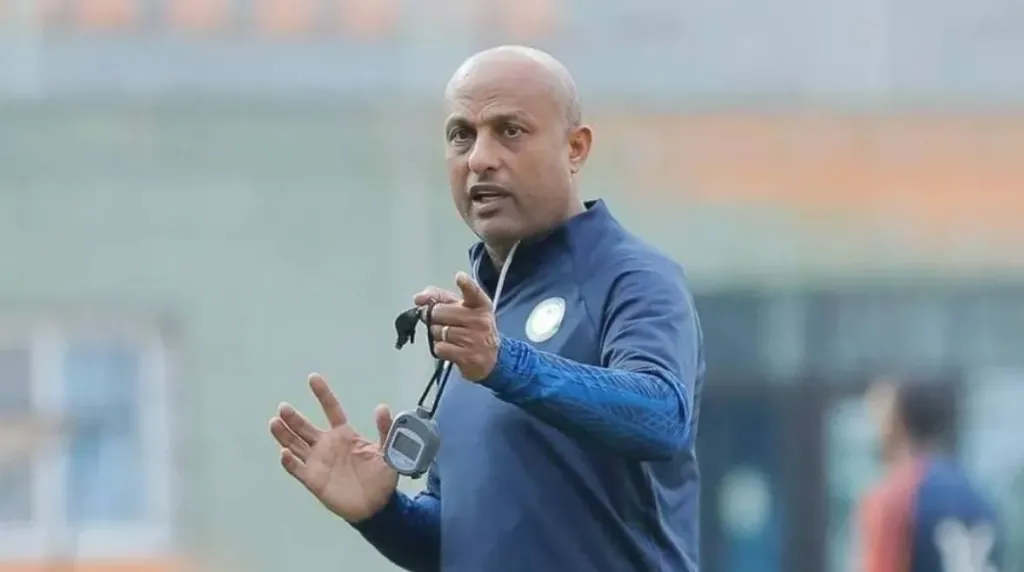 طارق يحيى يكشف كواليس خسارة أهلي بنغازي للسوبر الليبي ويشيد بقدرات طارق مصطفى