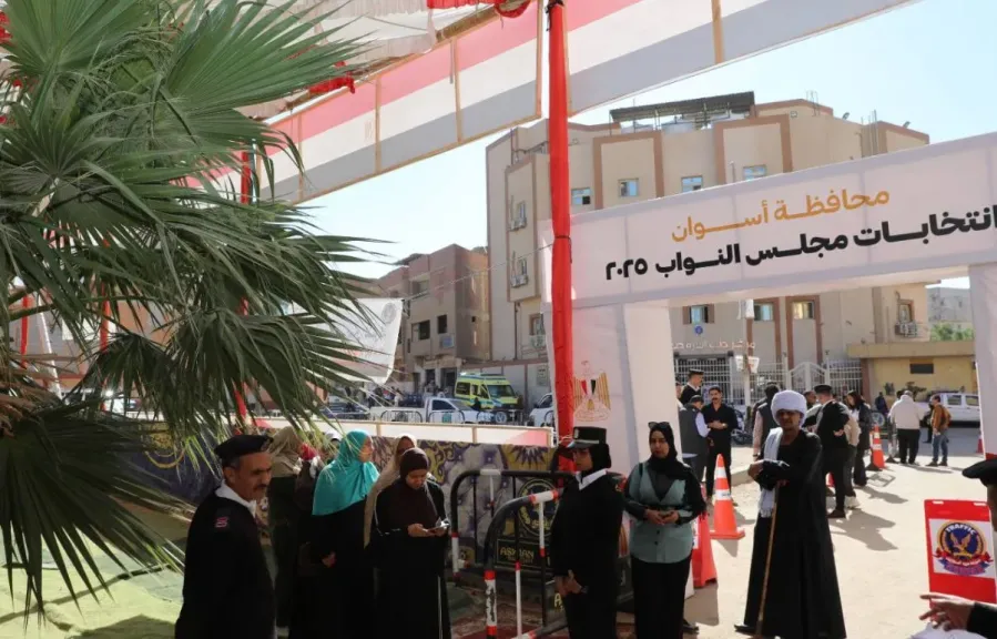 محافظ أسوان: شهدنا إقبالا كثيفا من الناخبين في انتخابات مجلس النواب