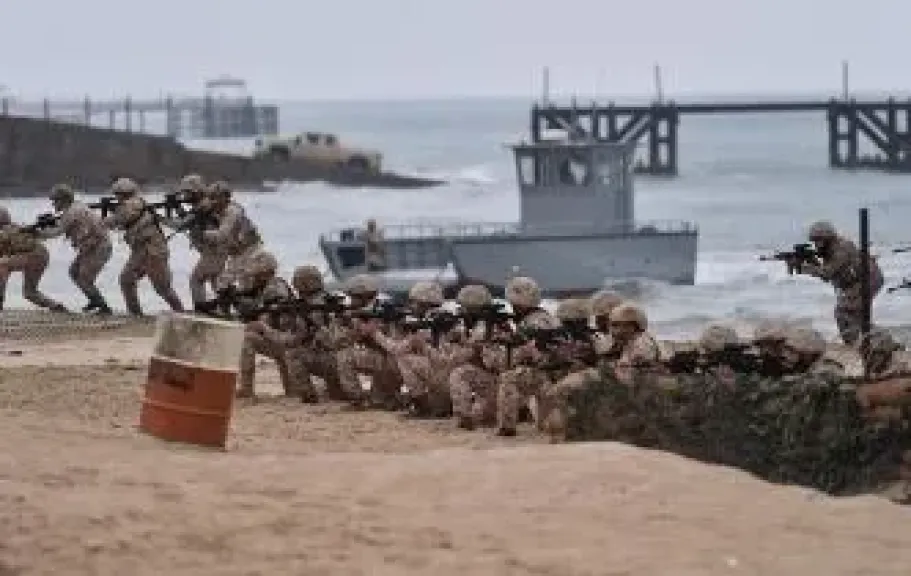 وزير الدفاع الكويتي: العمل الدفاعي الخليجي يمثل سدا منيعا لمواجهة المخاطر في المنطقة