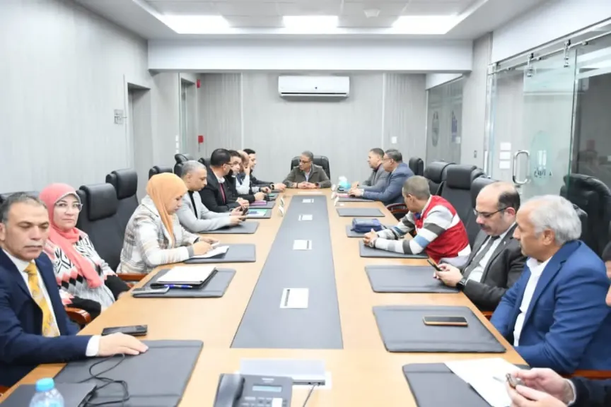 انتخابات مجلس النواب 2025.. محافظ الفيوم يتابع غلق لجان التصويت