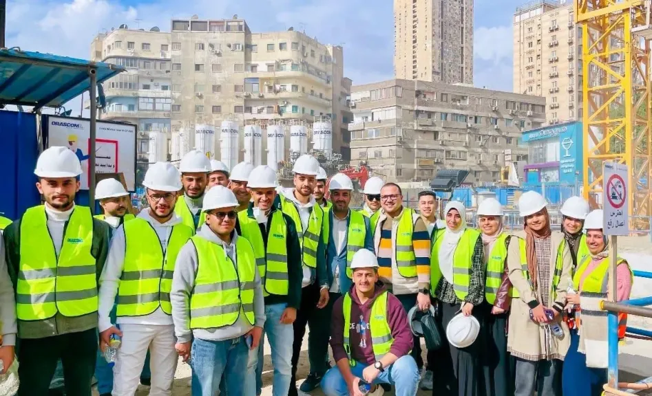 كلية الهندسة تنظم زيارة طلابية ميدانية لأعمال تنفيذ الخط الرابع بمترو الأنفاق