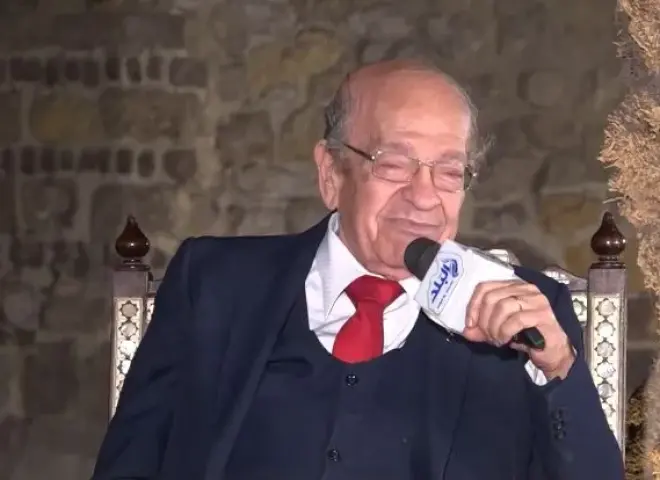 وسيم السيسي يوضح موقفه: لا أتبنى نظرية الأهرامات كمحطات طاقة.. أنا قارئ وأطلب رأي العلماء