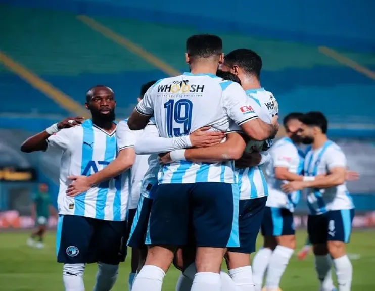 تشكيل هجومي لبيراميدز أمام فلامنجو