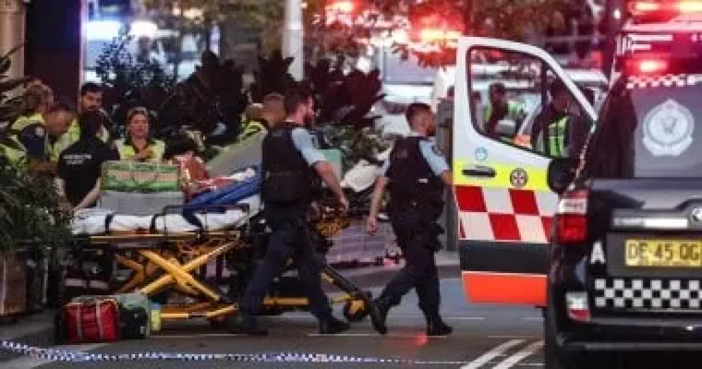 سقوط منفذ إطلاق النار في مدينة سيدني ومقتل 5 أشخاص