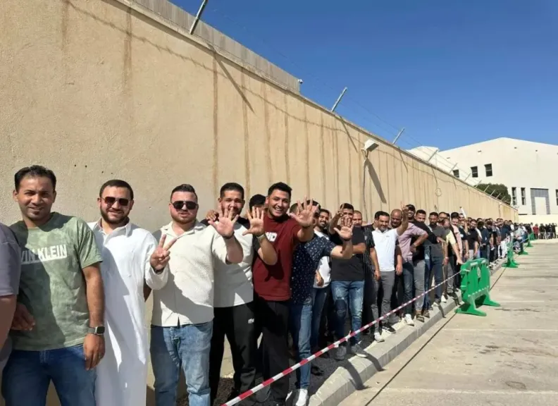 المصريون يصوتون بالخارج في جولة الإعادة بالمرحلة الثانية من انتخابات النواب.. 202 مرشح يتنافسون على 101 مقعد