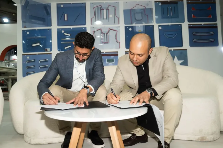 ”سكر مكة” توقع اتفاقية مع  ”أندوز” للتصنيع الذكي لتوفير أنظمة مبتكرة ترفع جودة إنتاج ماكينات الخياطة بنسبة 40٪