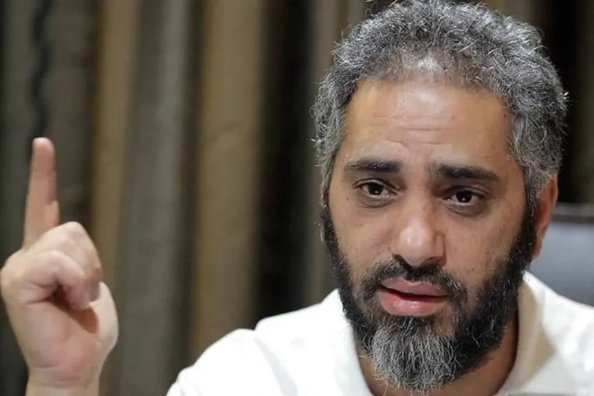 إعلام لبناني: تأجيل محاكمة فضل شاكر إلى 9 يناير المقبل