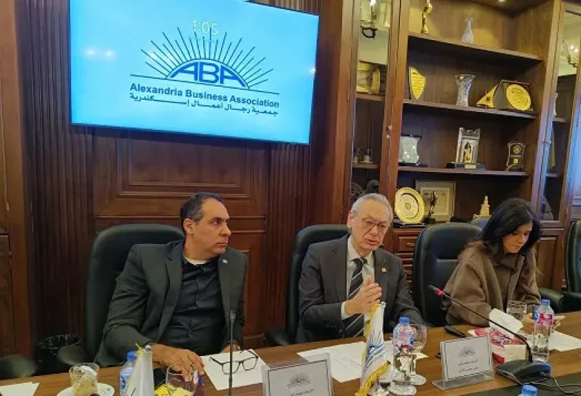 جمعية رجال الأعمال بالإسكندرية: حريصون على مساعدة الدولة في تحسين القدرة التنافسية الاقتصادية لمصر