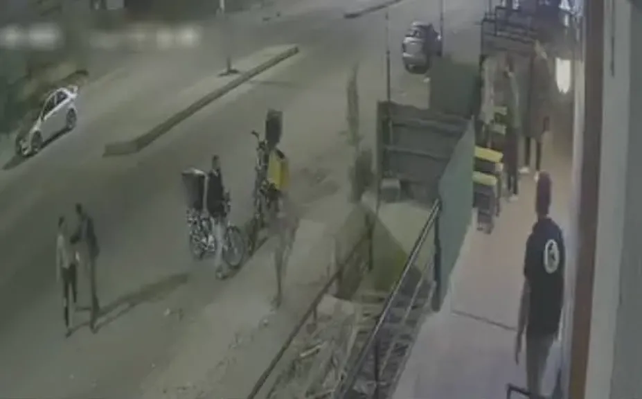 كشف ملابسات تضرر شخص من شقيقه وزوجته ونجلهما بالشرقية