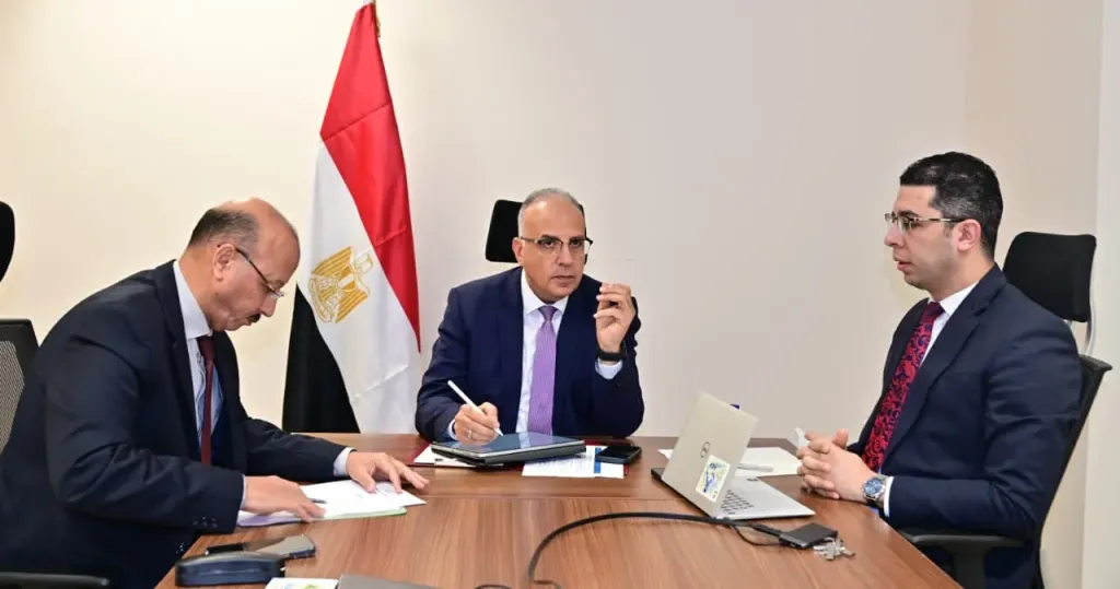 د. سويلم يتابع أنشطة قطاع مياه النيل والتعاون الثنائي مع دول حوض النيل