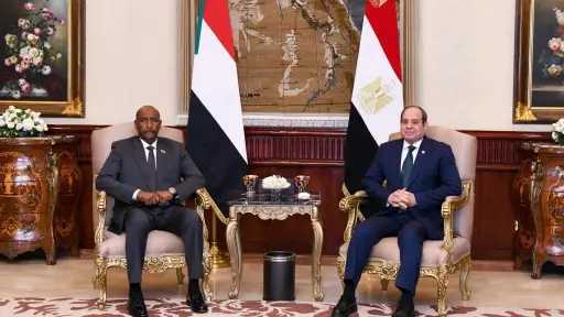 الرئيس السيسي يستقبل رئيس مجلس السيادة الانتقالي السوداني