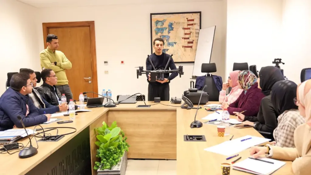 انطلاق المرحلة الأولى من البرنامج التدريبي على استخدام طائرات الدرون فى متابعة المنظومة المائية