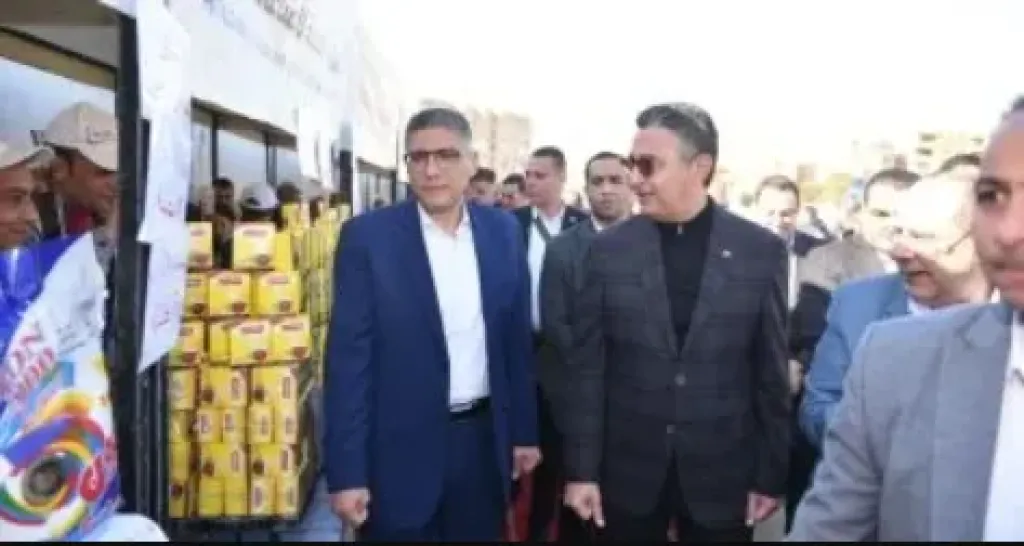 محافظ الجيزة يعلن افتتاح سوق جديد لليوم الواحد الأسبوع المقبل.. وتخفيضات تصل إلى 30%