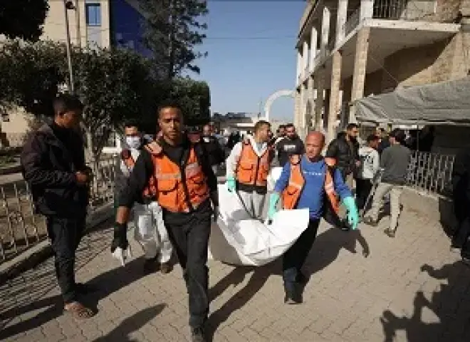 غزة.. انتشال جثامين 94 فلسطينيا أُستشهدوا خلال حرب الإبادة الإسرائيلية ودفنوا عشوائيا