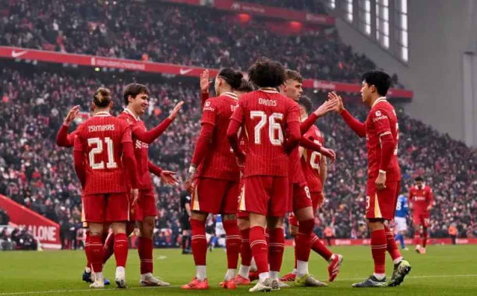 بدون صلاح.. ليفربول يتخطى توتنهام خارج الديار ويواصل الزحف في البريميرليج