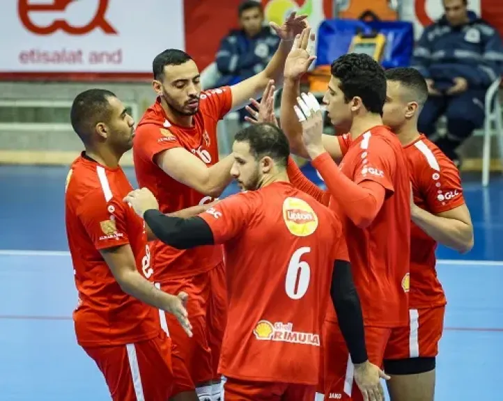 الأهلي يفوز على مصر للبترول في دوري مرتبط الطائرة