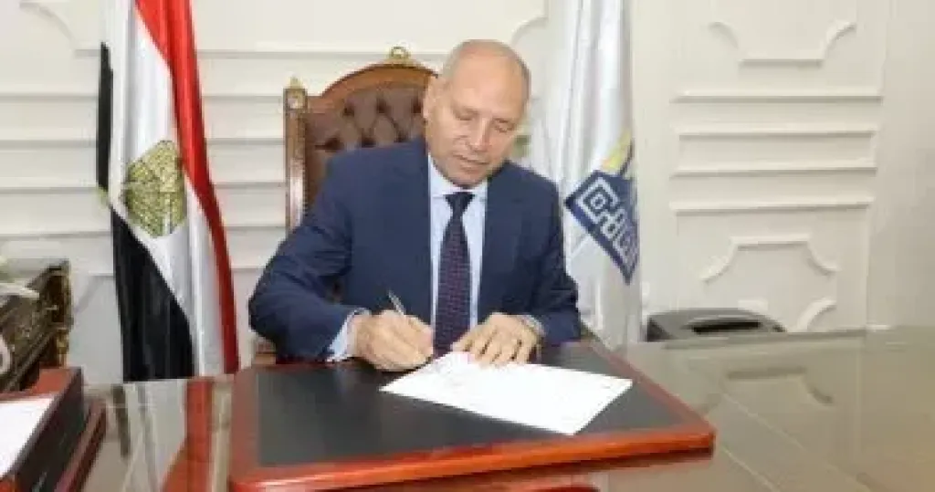 محافظ القاهرة يعلن مواعيد تشغيل نفقي الأزهر خلال رمضان لضبط حركة المرور