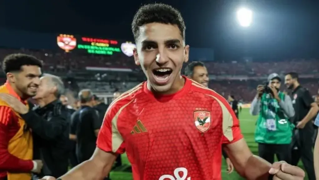 الأهلي يوافق علي رحيل أحد نجومة بعد رفض اللاعب تجديد عقدة