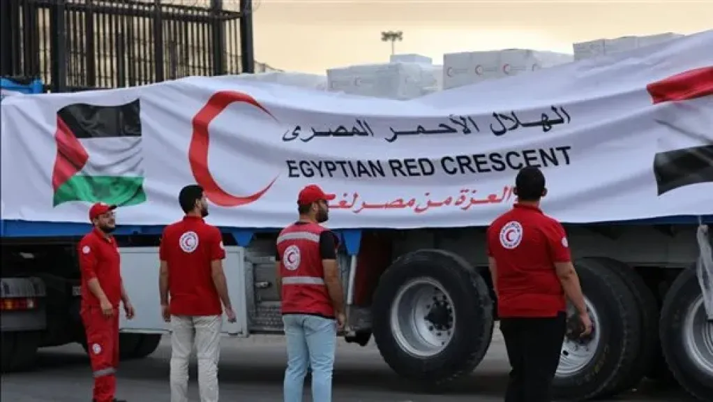 الهلال الأحمر المصري: قدمنا 778 ألف طن مساعدات إغاثية وإنسانية إلى غزة منذ بداية الحرب