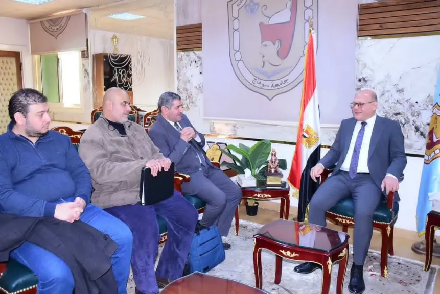 الأعلى للجامعات يتابع استعدادات جامعة سوهاج لتنفيذ أنشطة مبادرة تميز المعلم بكلية التربية