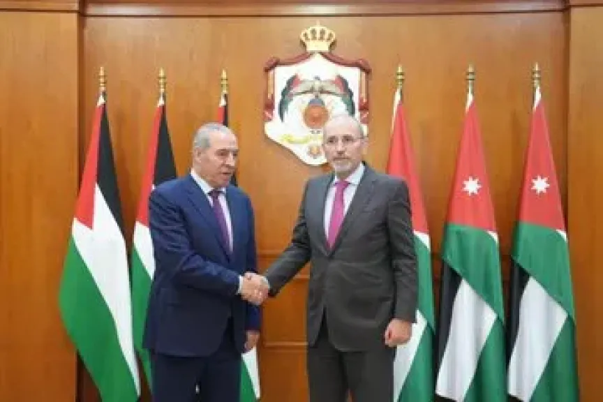 الأردن وفلسطين يؤكدان ضرورة التقدم لتنفيذ المرحلة الثانية من اتفاق غزة