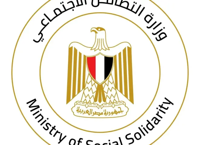 وزيرة التضامن تتابع تداعيات حادث انهيار عقار إمبابة.. وتوجه بصرف مساعدات لأسر الضحايا