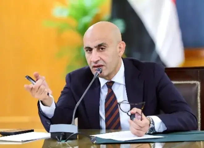 وزير التعليم: الكثافة الطلابية انتهت إلى الأبد.. ولا يوجد عجز في المدرسين