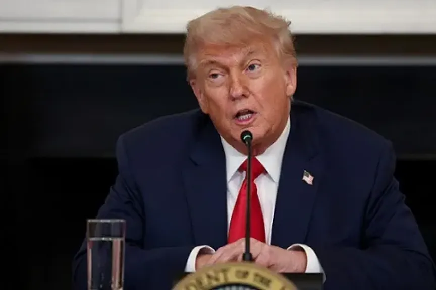 بث تقرير إخباري عن سياسة ترامب للهجرة بالخطأ ثم سحبه يسبب جدلا بشأن استقلالية الصحافة