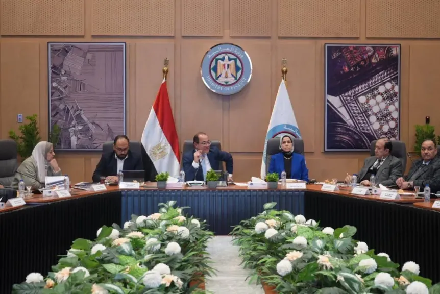 وزير المالية: التوسع في إصدار الأدلة الإيضاحية وتوحيد وتيسير المعاملات الضريبية خلال الفترة المقبلة