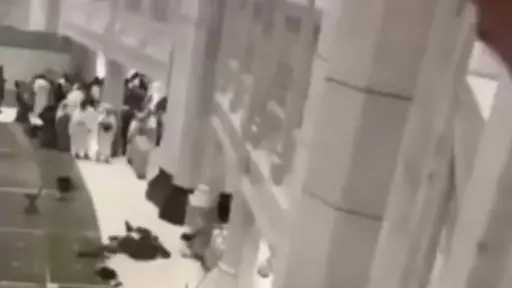 الأمن العام السعودي: إلقاء شخص نفسه من الأدوار العلوية للمسجد الحرام وإصابة رجل أمن أثناء محاولة إنقاذه