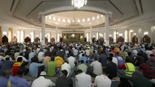 الأوقاف تحدد موضوع خطبة الجمعة: مظاهر عناية الإسلام بالطفولة والتحذير من مخاطر الألعاب الإلكترونية