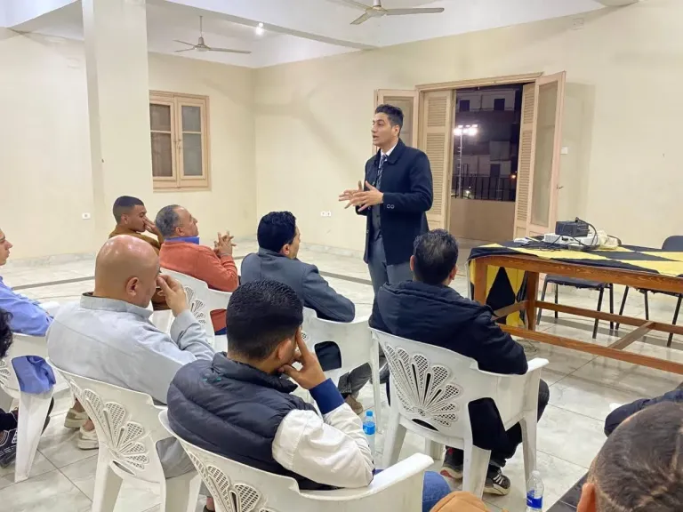 كيان ”صُنّاع الفرص” ينظم لقاءًا تثقيفياً بعنوان ”التسويق وعلاقته بإدارة وتطوير الشركات والمؤسسات” بمركز شباب محلة زياد بالغربية