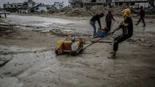 بلديات شمال غزة: قوات الاحتلال الإسرائيلية دمرت 90% من الآبار.. والمنطقة تعيش كارثة