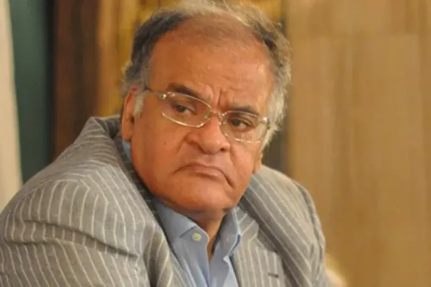 ممدوح عباس ساخرا: تهجير أعضاء الزمالك هو الحل الأمثل لأزمة النادي