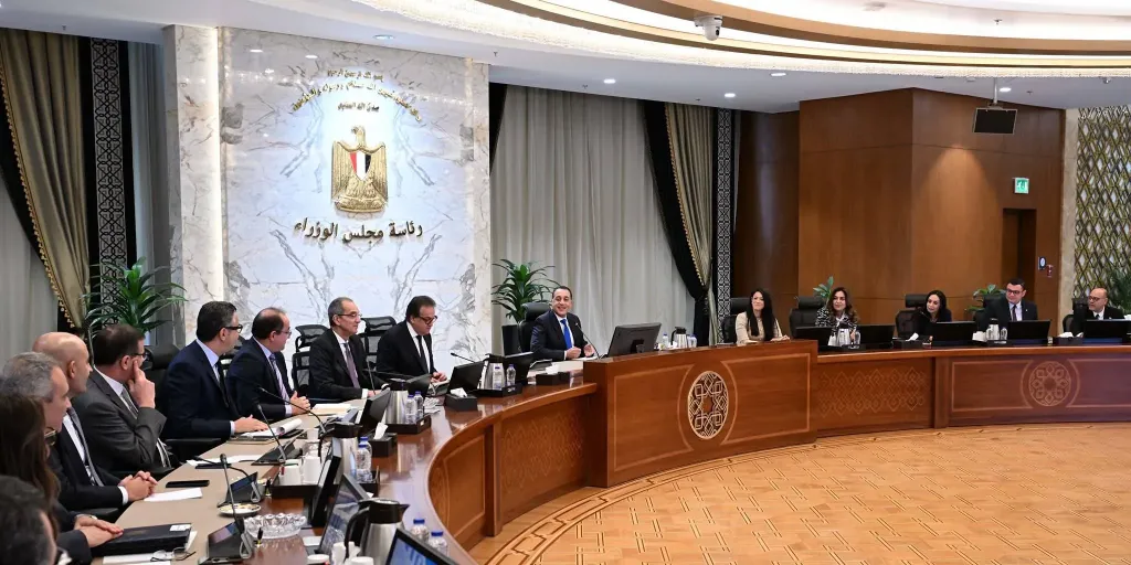 رئيس الوزراء يترأس اجتماع اللجنة الوزارية للعدالة الاجتماعية