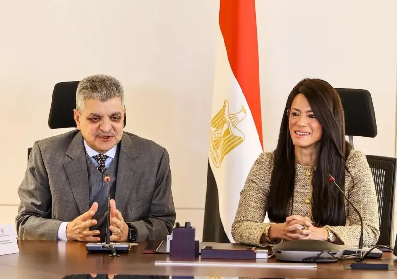 وزيرة التخطيط والتعاون الدولي ورئيس هيئة قناة السويس يشهدان توقيع الاتفاق التنفيذي لمنحة وكالة «جايكا» بقيمة مليار جنيه