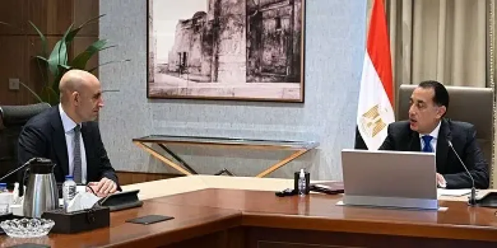 رئيس الوزراء يشدد على تأمين امتحانات الثانوية العامة ومواجهة محاولات الغش بعقوبات رادعة