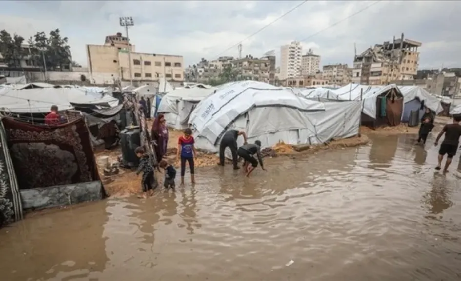 بلدية غزة: المنخفضات الجوية تحول المدينة المنكوبة لمنطقة كوارث