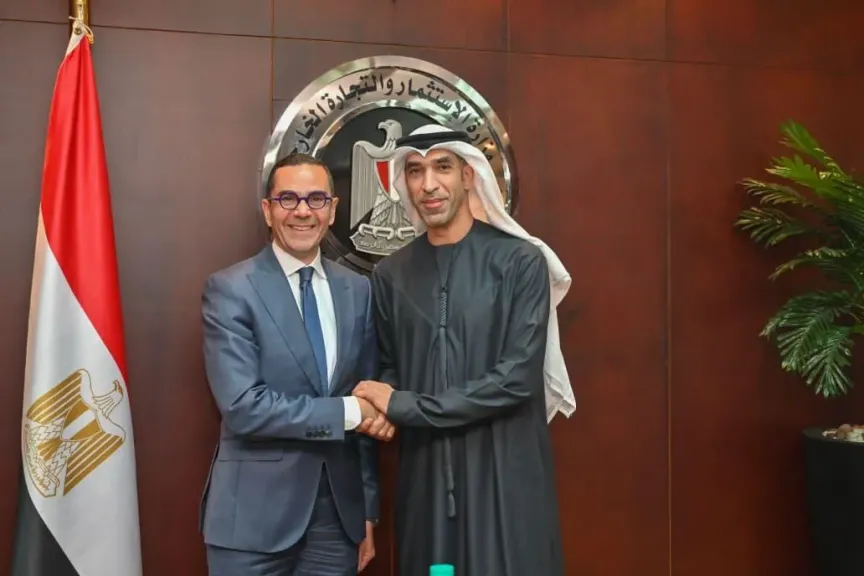مباحثات مصرية إماراتية لتعزيز التجارة والاستثمار ودفع التعاون في القطاعات ذات الأولية