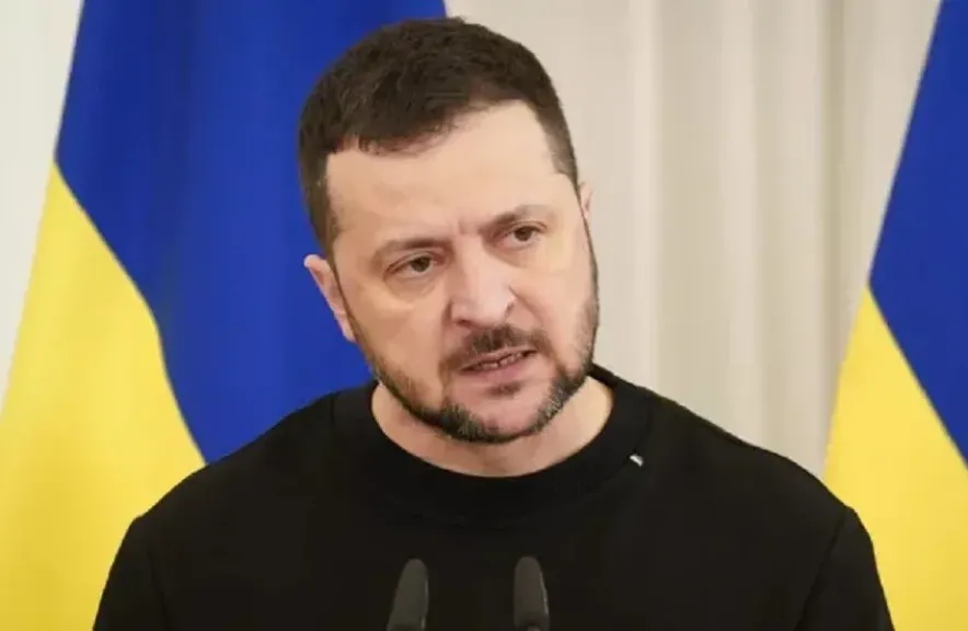 جولة أخرى من الأكاذيب.. زيلينسكي يرد على اتهامات روسيا بشأن هجوم على مقر إقامة بوتين