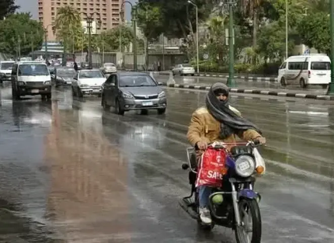 أمطار غزيرة ورعدية تضرب هذه المناطق خلال ساعات وتستمر حتى الصباح