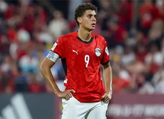 إبراهيم فايق: حط حمزة عبد الكريم على شاحن برشلونة «وما تراجعش ورايا»